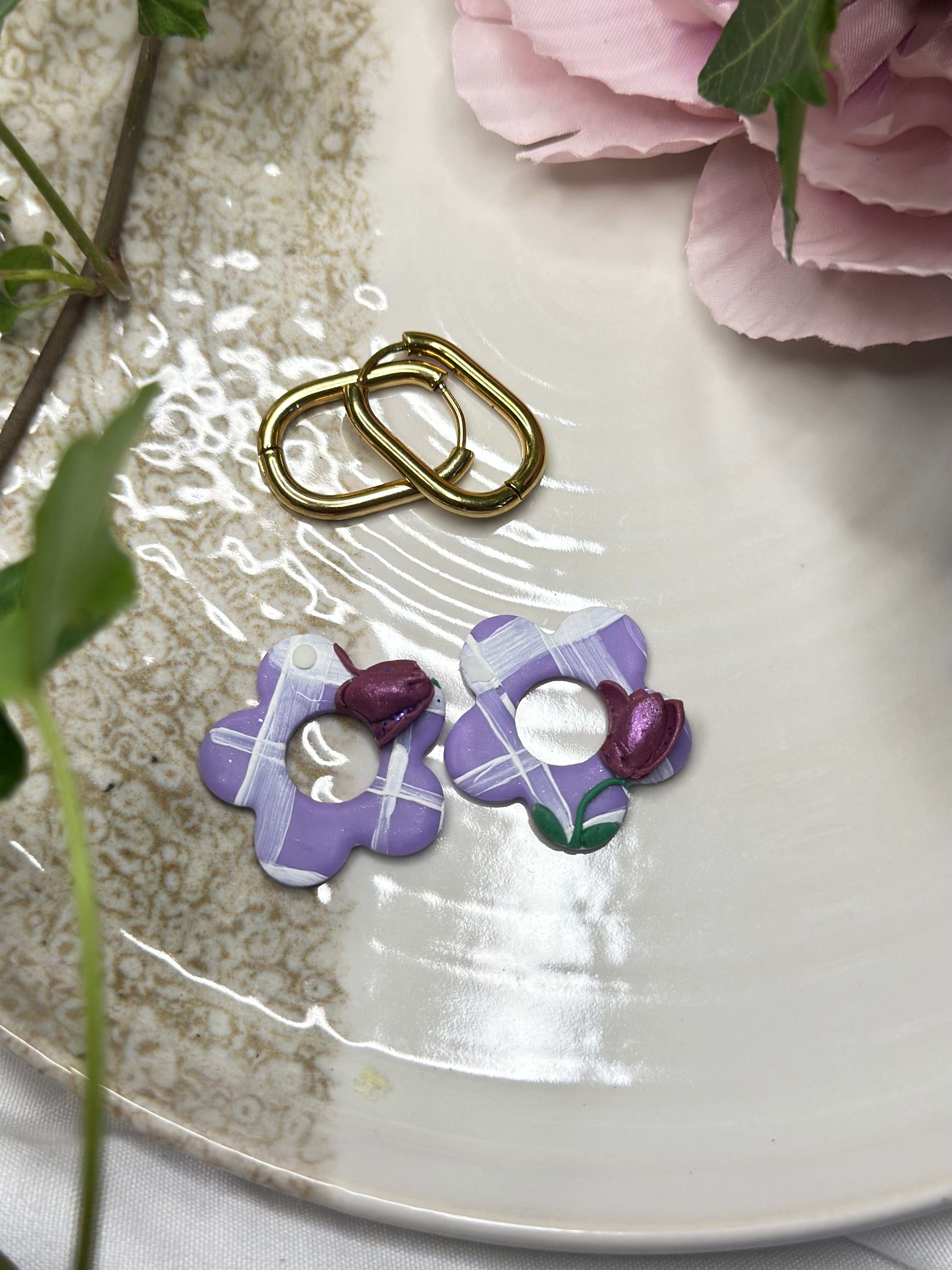 Les Violette — Boucles d’oreilles créoles en argile polymère
