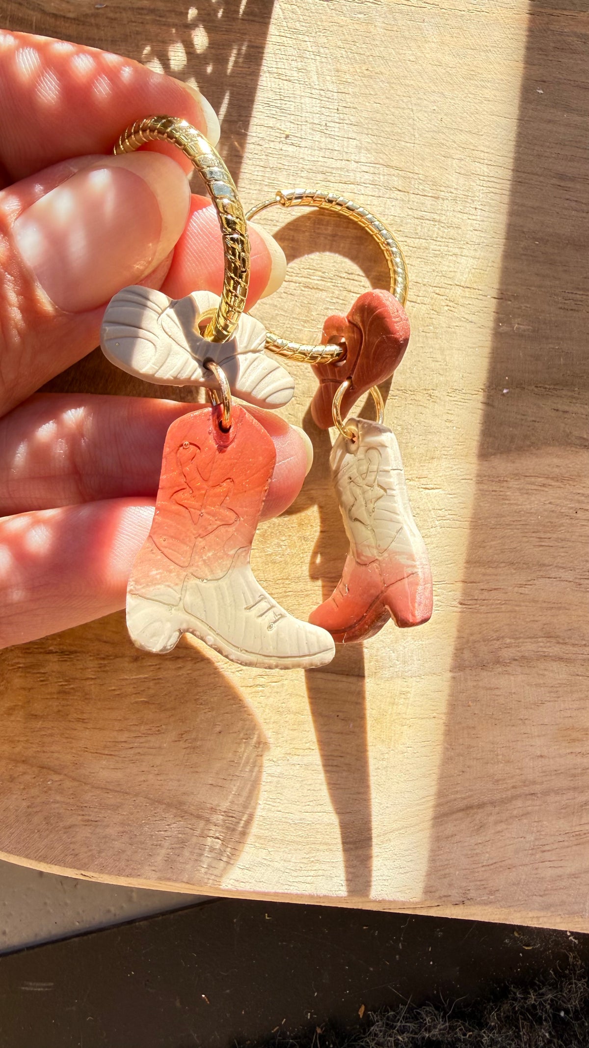 PAMPILLES Dolly – bottes de cowboy faites main–BOUCLES D’OREILLES INTERCHANGEABLES