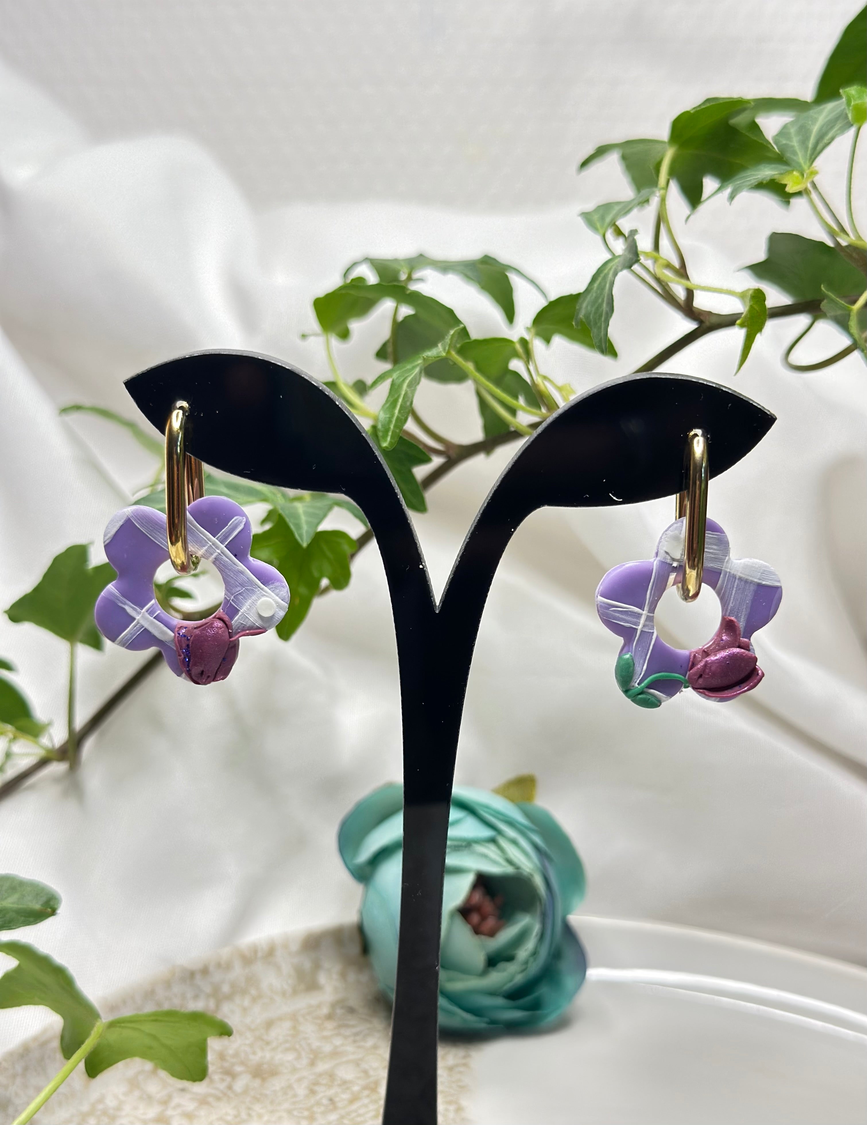 Les Violette — Boucles d’oreilles créoles en argile polymère