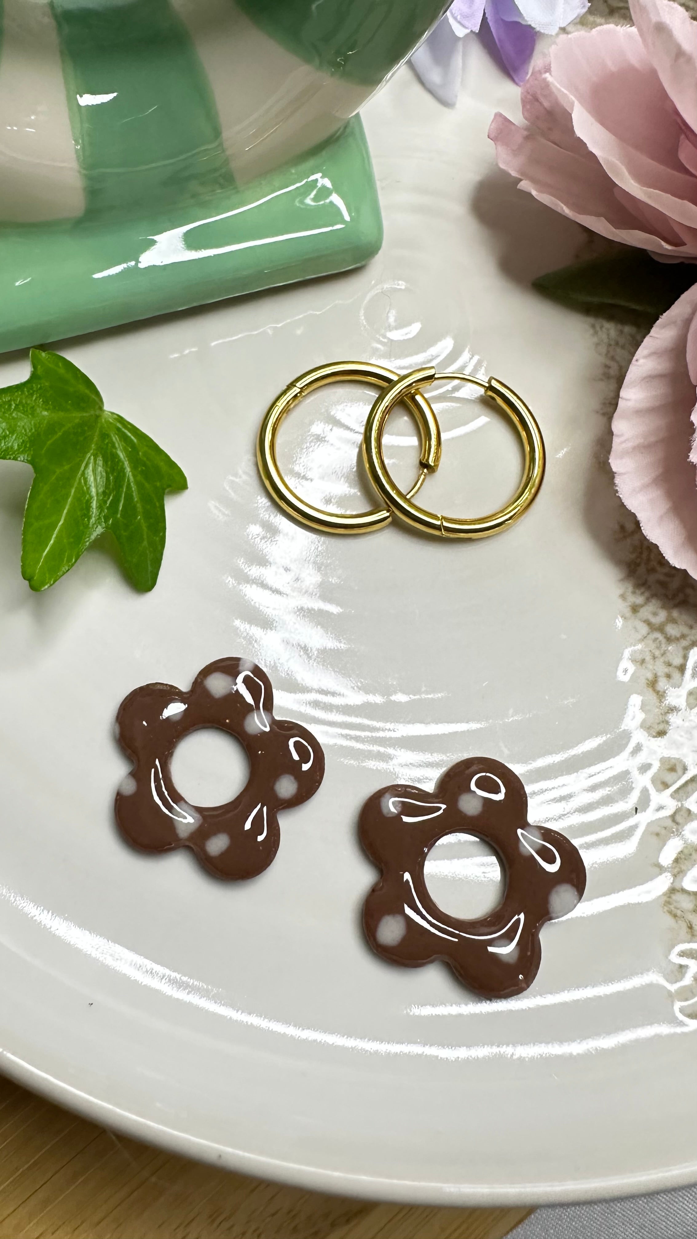 Boucles d’oreilles argile polymère– Collection Sous les Bois ( Flora)