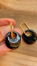 PAMPILLES Zoé noir texturé – disque ajouré fait main –BOUCLES D’OREILLES INTERCHANGEABLES