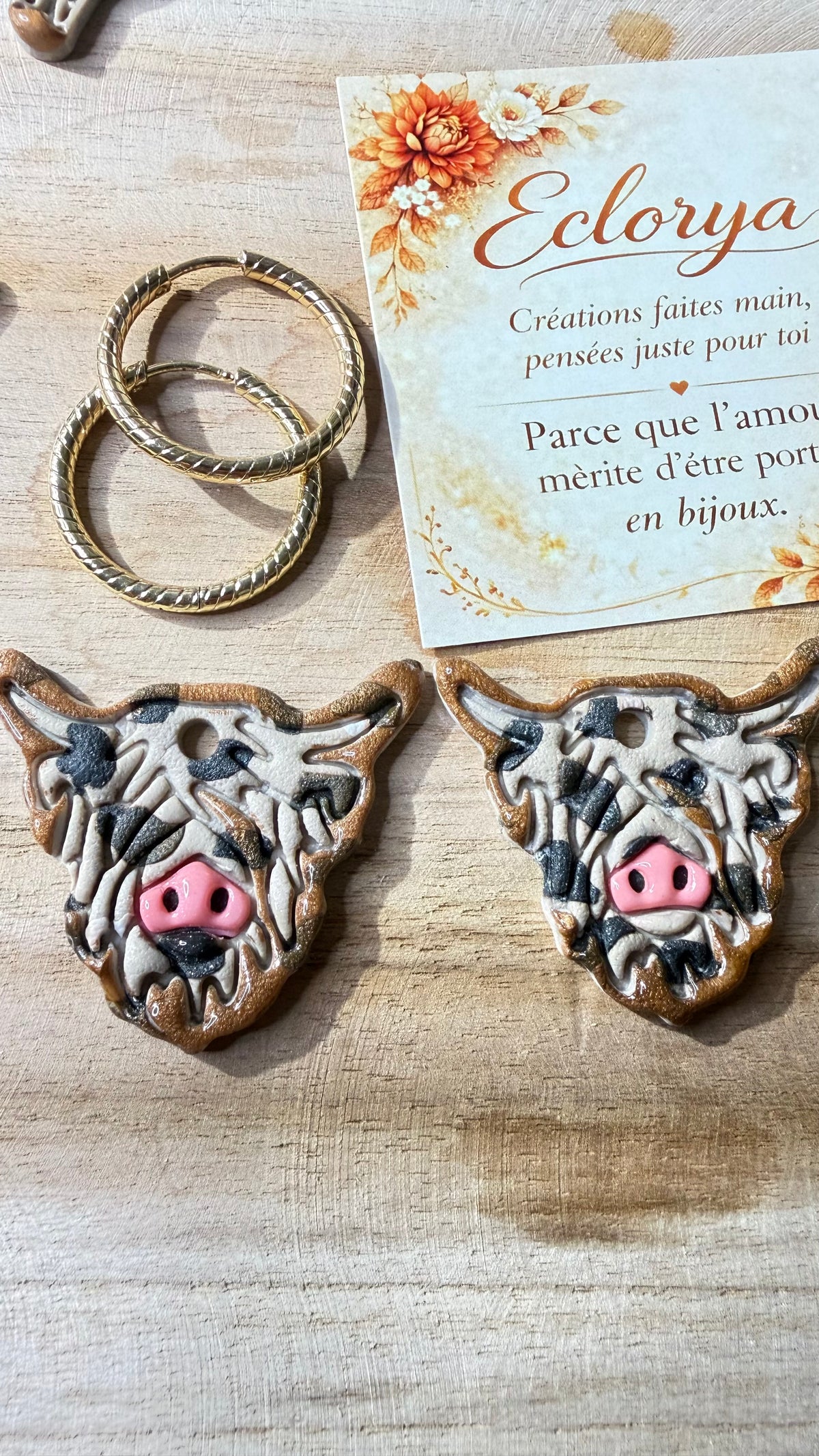 Daisy – Pampilles vache Highland, collection western | Eclorya