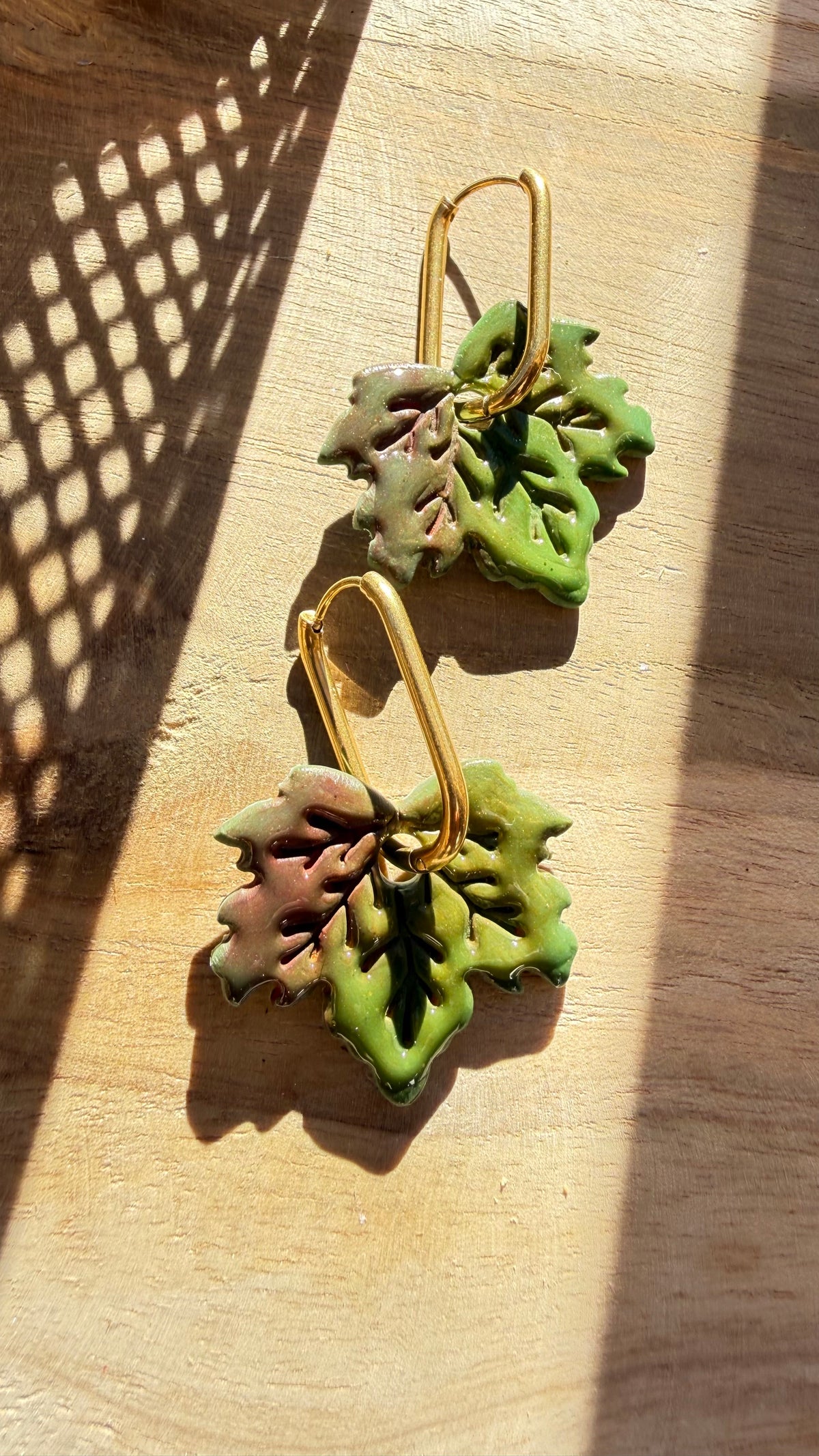 PAMPILLES Éralie – feuille d'érable faites main–BOUCLES D’OREILLES INTERCHANGEABLES