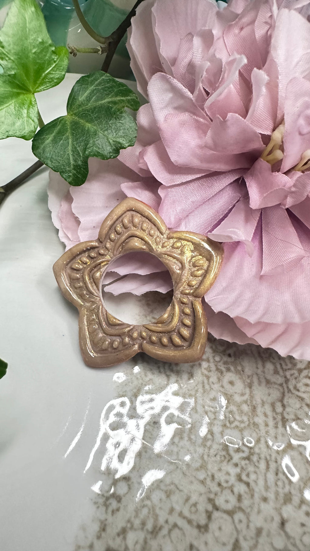 ✨ Les Fidèles – Broche attache-lunettes fait main( étoile ⭐️)